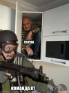 58r6lv.jpg